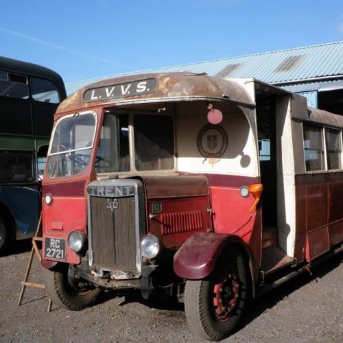 Lincolnshire Vintage Vehicle Society  - 1935 Midland Red  SOS DON Bus